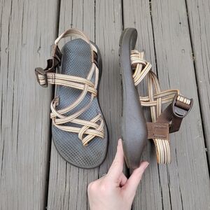 Chaco ZX/2 Unaweep Aztec Brown Orange Classic Strappy Vibram Sole Hiking Sandals
